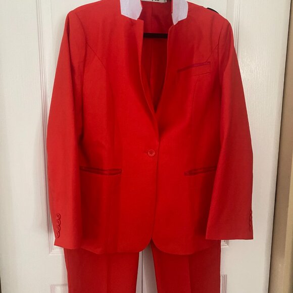 Suit - Orange/Red - Picture 3 of 12